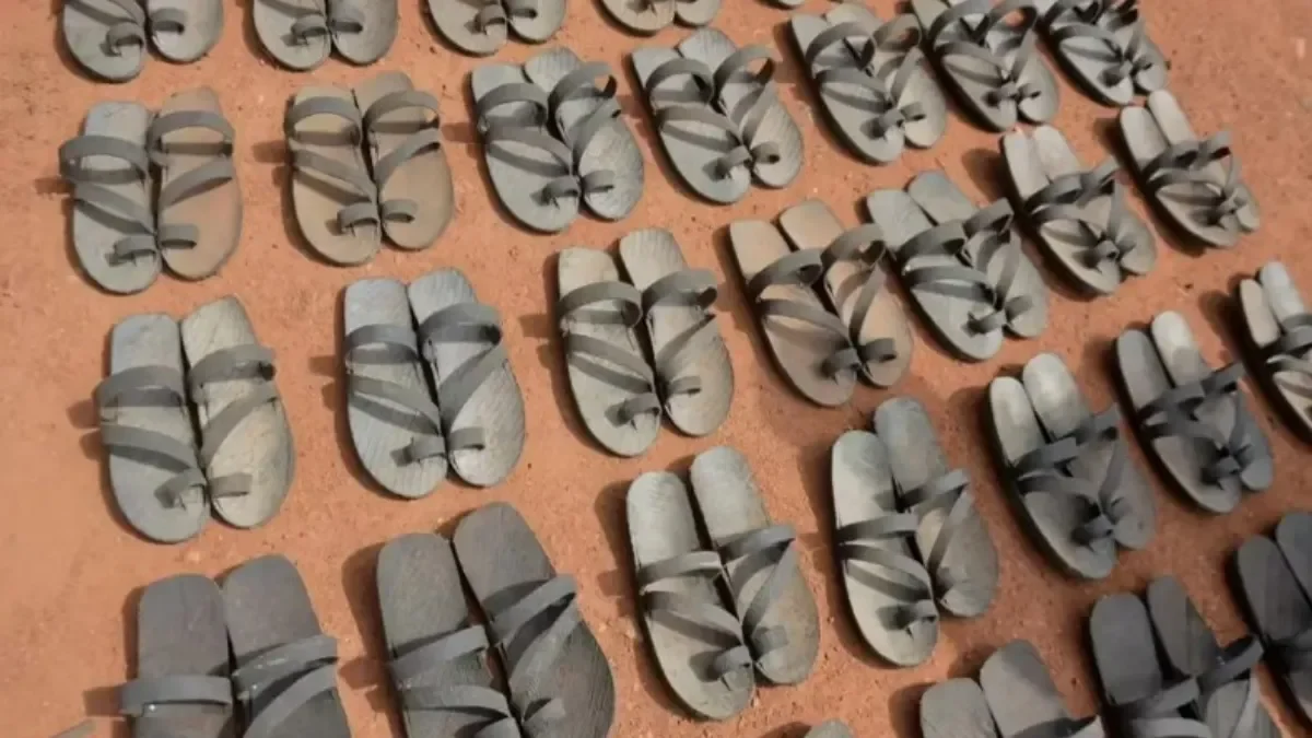 Breaking: தமிழ்நாட்டை ஏமாற்றிய தென்கொரிய காலணி நிறுவனம்.. ரூ.1,250 கோடி முதலீட்டை ஆந்திராவுக்கு மாற்றியது ஏன்?