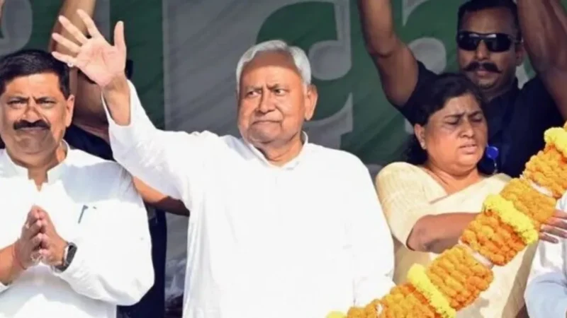 Breaking: பீகாரில் நிதிஷ் குமார் வாகை சூட இதுதான் காரணம்.. அசைக்க முடியாத சக்தியாக்கிய பெண் வாக்காளர்கள்..!!