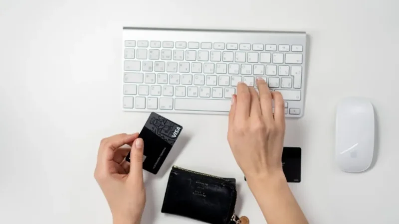 Breaking: கிரெடிட் கார்டு ரகசியம்.. EMI-இல் பொருட்கள் வாங்கும் முன் கட்டாயம் இதை தெரிஞ்சிக்கோங்க..!!