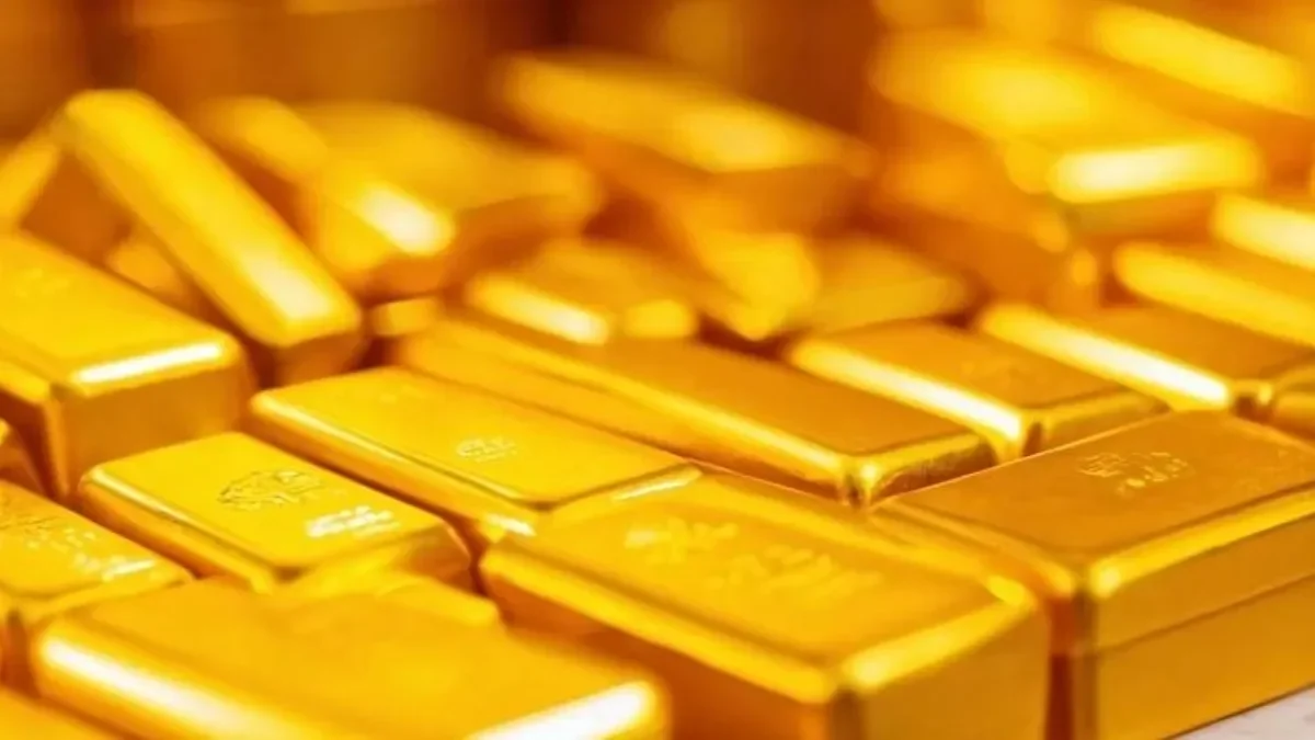 தங்கத்தை வாங்கிக் குவிக்கும் முதலீட்டாளர்கள்.. மீண்டும் உச்சம் தொடும் விலை.. என்ன காரணம் தெரியுமா..?