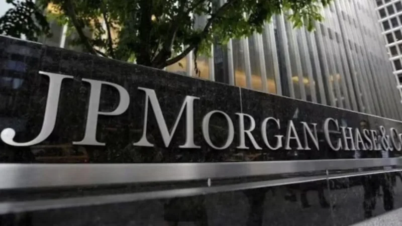 70% சம்பளக் குறைப்புக்குப் பிறகு ஒரு JPMorgan ஊழியரின் பயணம்.. ரோபோட்டிக் ஆகிவிட்டதாக உணர்வு.!!