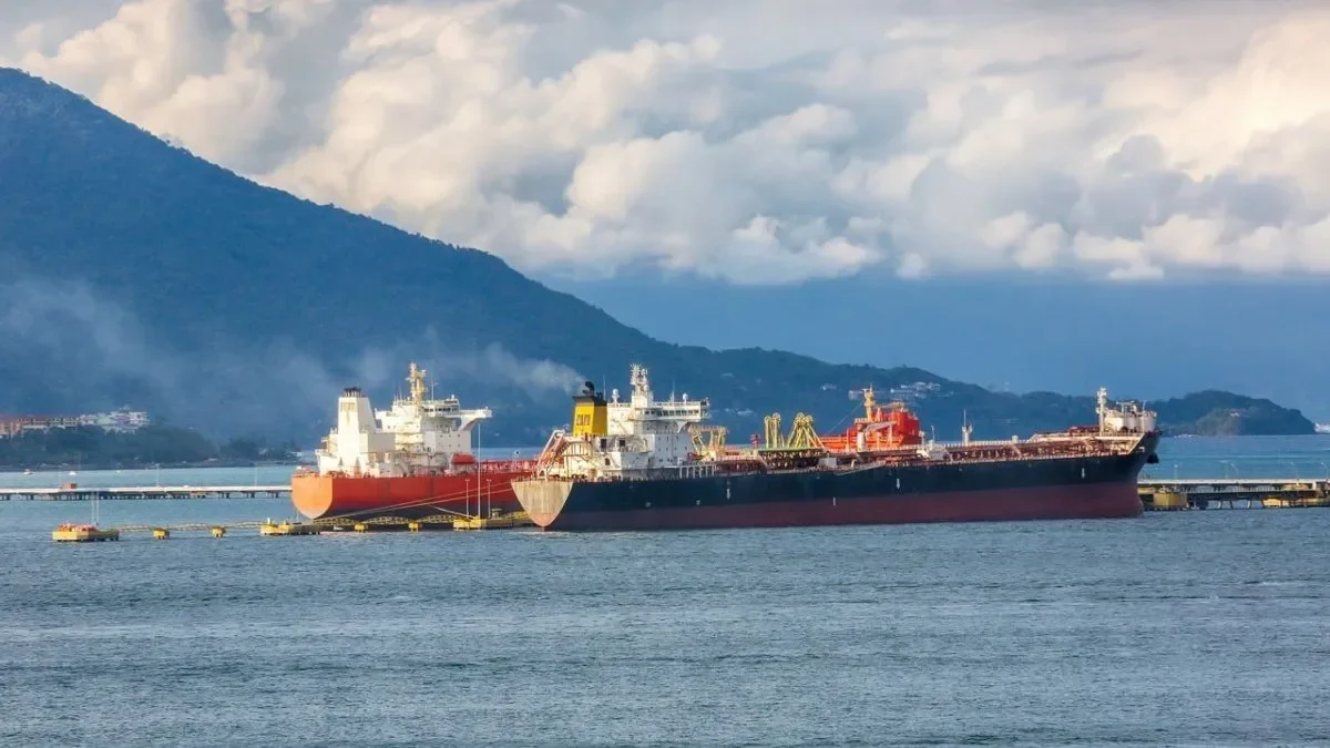 oil-5-jpg-1772528563517_1772528563905-1200×675-1